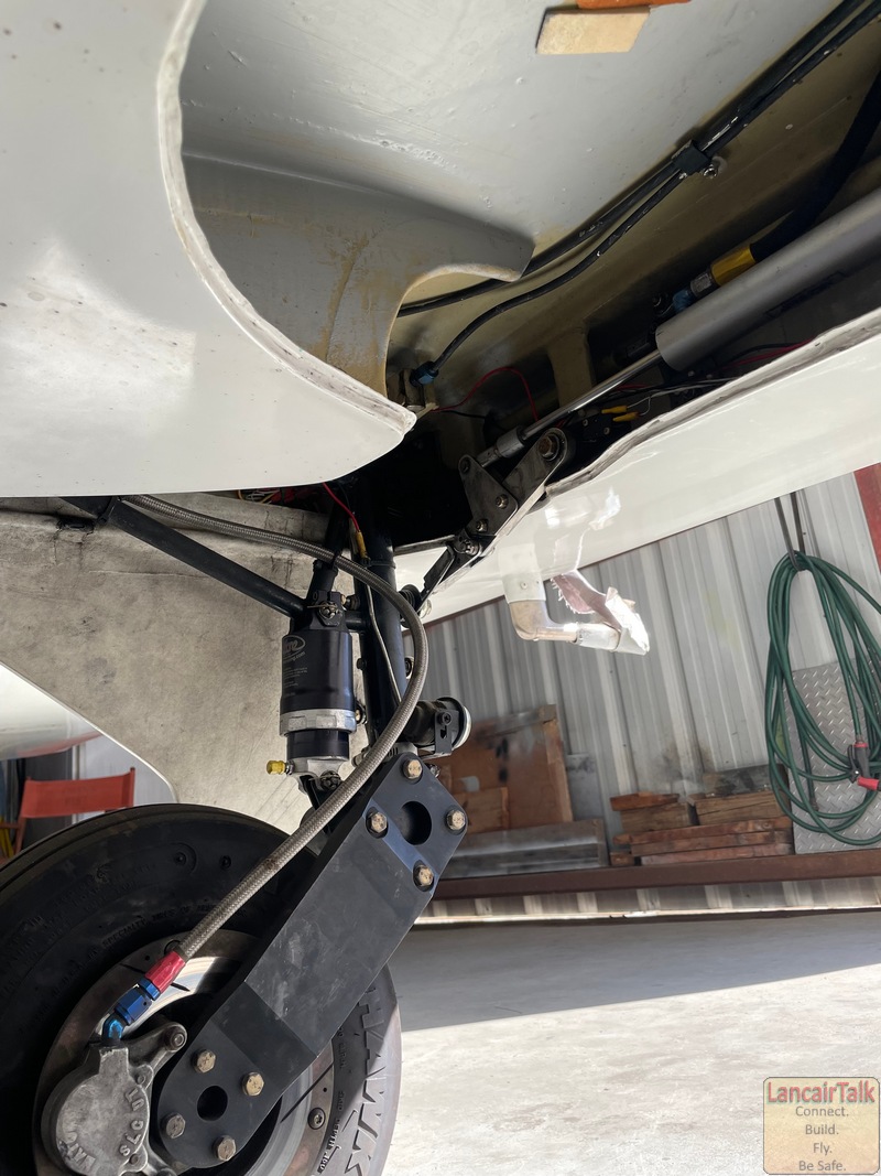 Lancair 320 MKII N414LG photo