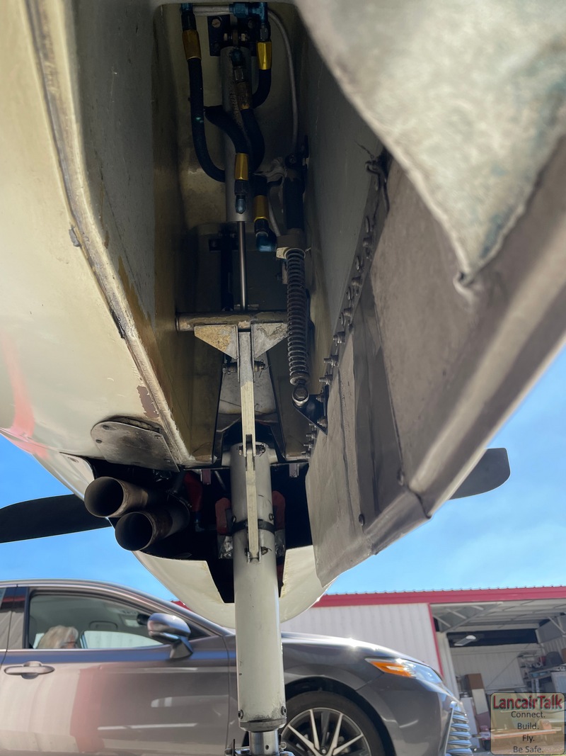 Lancair 320 MKII N414LG photo