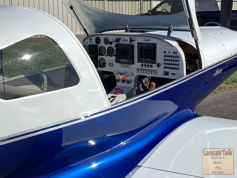Lancair 320 MKII N414LG photo