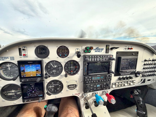 Lancair 320 MKII N414LG photo